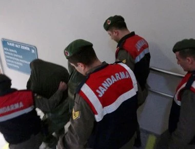 Οι Τούρκοι θα κατηγορήσουν τους Έλληνες αιχμαλώτους για κατασκοπεία - «Βρέθηκαν» στρατιωτικά σχέδια στα κινητά τους